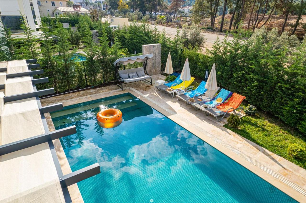 4 Bedroom Holiday Villa In Hisaroenue Oeluedeniz- Gold Rose Fethiye Exterior photo